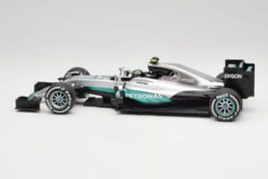 Mercedes AMG W07 #6 N. Rosberg Australia GP Winner 2016 Minichamps 1:18 110160006 Diecast — photo 3 of 7