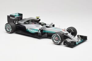 Mercedes AMG W07 #6 N. Rosberg Australia GP Winner 2016 Minichamps 1:18 110160006 Diecast — photo 4 of 7