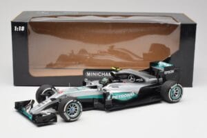 Mercedes AMG W07 #6 N. Rosberg Australia GP Winner 2016 Minichamps 1:18 110160006 Diecast — photo 6 of 7