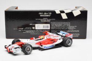 Panasonic Toyota Racing TF106 #8 R. Schumacher F1 2006 Minichamps 1:18 100060007 Diecast — photo 6 of 6