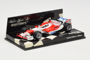Toyota TF106 Panasonic #12 J. Trulli Panasonic Toyota Racing Showcar 2006 Minichamps 1:43 400060078 Diecast — photo 2 of 5