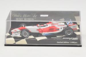 Toyota TF106 Panasonic #12 J. Trulli Panasonic Toyota Racing Showcar 2006 Minichamps 1:43 400060078 Diecast — photo 4 of 5