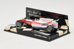 Toyota TF109 #9 J. Trulli Panasonic Toyota Racing Showcar F1 2009 Minichamps 1:43 400090079 Diecast — photo 3 of 5