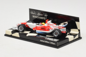 Toyota TF106 Panasonic #11 R. Schumacher Panasonic Toyota Racing Showcar 2006 Minichamps 1:43 400060077 Diecast — photo 3 of 5