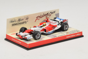 Panasonic Toyota Racing TF107 R. Schumacher F1 Showcar 2007 Minichamps 1:43 403070081 Diecast — photo 2 of 5