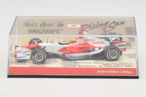 Panasonic Toyota Racing TF107 R. Schumacher F1 Showcar 2007 Minichamps 1:43 403070081 Diecast — photo 5 of 5