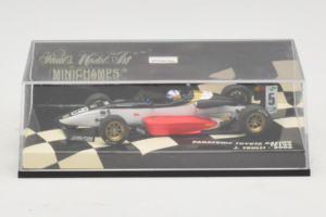 Toyota TF106 #12 J. Trulli Panasonic Toyota Racing F1 2006 Minichamps 1:43 400060008 Diecast — photo 5 of 5