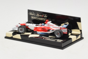 Toyota TF106 Panasonic #11 R. Schumacher Panasonic Toyota Racing 2006 Minichamps 1:43 400060007 Diecast — photo 3 of 5