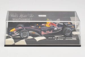Red Bull RB1 Cosworth S. Speed Test Car 2005 Minichamps 1:43 400050137 Diecast — photo 5 of 5