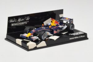 Red Bull Racing D. Coulthard Showcar 2005 Minichamps 1:43 400050084 Diecast — photo 2 of 5