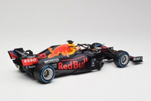 Red Bull Racing Honda RB16B #33 M. Verstappen Belgian GP Winner 2021 Minichamps 1:18 110211333 Resin — photo 2 of 7