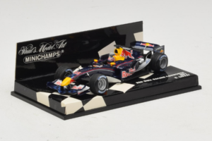 Red Bull Racing RB1 V. Liuzzi Test Driver F1 2005 Minichamps 1:43 400050115 Diecast — photo 2 of 5