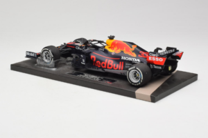 Red Bull Racing RB16B #33 M. Verstappen Monaco GP Winner 2021 Minichamps 1:18 113210533-R1 Resin — photo 5 of 6