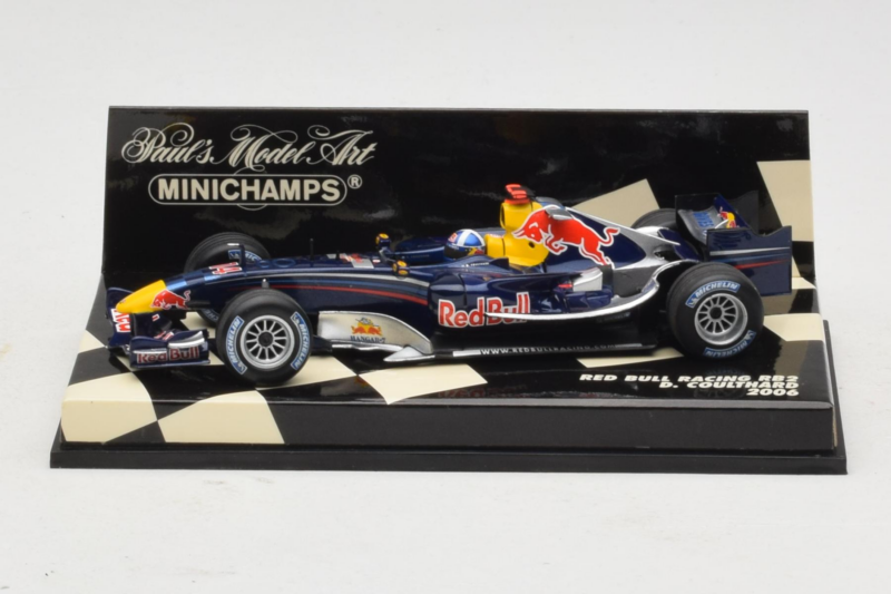 Red Bull Racing RB2 #14 D. Coulthard F1 2006 Minichamps 1:43 400060014 Diecast