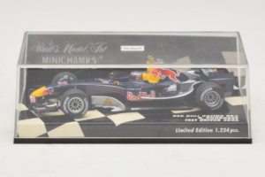 Red Bull Racing RB2 R. Doornbos Test Driver F1 2006 Minichamps 1:43 400060037 Diecast — photo 5 of 5