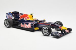 Red Bull Racing Renault RB6 #6 M. Webber F1 2010 Minichamps 1:18 110100006 Diecast — photo 4 of 6