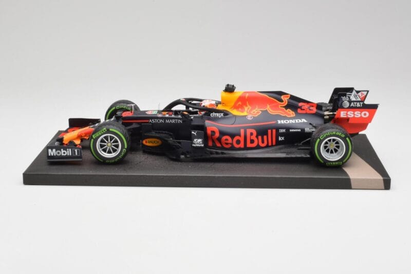 Red Bull RB15 #33 M. Verstappen German GP Winner Wet 2019 Minichamps 1:18 113191133 Diecast
