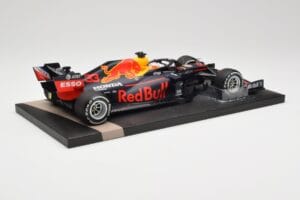 Red Bull RB16 #33 M. Verstappen Red Bull Racing 70th Anniversary GP Winner 2020 Minichamps 1:18 113200533-M1 Resin — photo 3 of 7