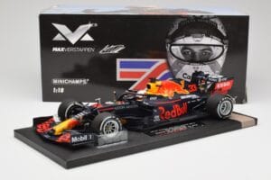 Red Bull RB16 #33 M. Verstappen Red Bull Racing 70th Anniversary GP Winner 2020 Minichamps 1:18 113200533-M1 Resin — photo 7 of 7