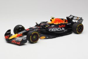 Red Bull RB19 #11 S. Perez Italian GP 2nd 2023 Minichamps 1:18 110231511 Diecast