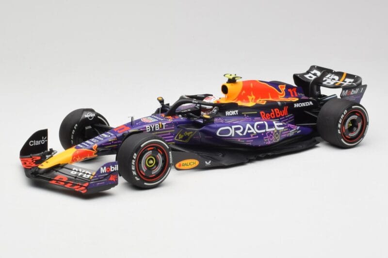 Red Bull RB19 #11 S. Perez Las Vegas GP 3rd 2023 Minichamps 1:18 110232211 Diecast