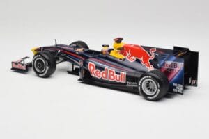 Red Bull RB3 #2 M. Webber F1 2007 Minichamps 1:18 110110272 Diecast — photo 5 of 6