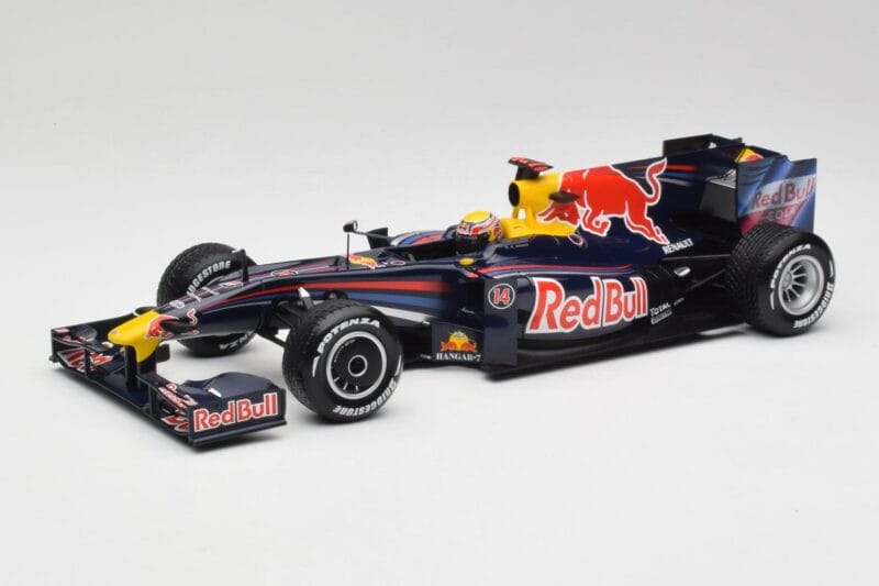 Red Bull RB3 #2 M. Webber F1 2007 Minichamps 1:18 110110272 Diecast