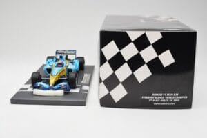 Renault F1 Team R25 #5 F. Alonso 3rd Place Brazil GP 2005 World Champion Minichamps 1:18 117051705 Diecast — photo 6 of 7