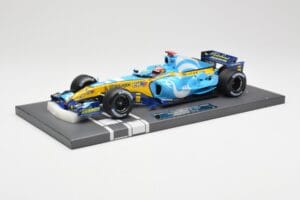 Renault F1 Team R25 #5 F. Alonso Winner French GP 2005 Minichamps 1:18 117051005 Diecast — photo 2 of 7