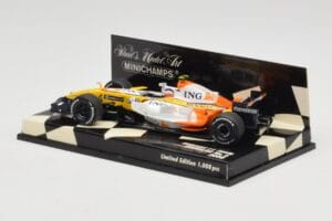 Renault R28 #6 Showcar 2008 Minichamps 1:43 400080076 Diecast — photo 3 of 5