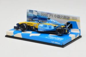 Renault R25 #5 F. Alonso Race Car 2005 Minichamps 1:43 403050025 Diecast — photo 3 of 5