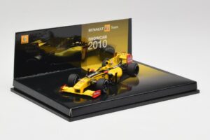 Renault R30 #10 R. Kubica F1 2010 Minichamps 1:43 576410 Diecast — photo 2 of 4
