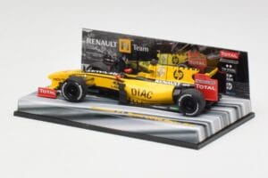 Renault R30 #10 R. Kubica F1 Showcar 2010 Minichamps 1:43 7711426978 Diecast — photo 2 of 5