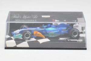 Sauber C24 J. Villeneuve F1 2005 Minichamps 1:43 400050011 Diecast — photo 4 of 5