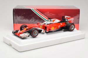 Scuderia Ferrari SF16-H #5 S. Vettel Italian GP 2016 BBR 1:18 BBR181625 Diecast — photo 7 of 7