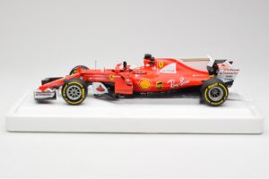 Scuderia Ferrari SF70H #5 S. Vettel Winner Australian GP 2017 End of Race BBR 1:18 BBR181705-E Diecast — photo 3 of 7