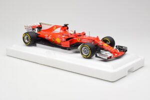 Scuderia Ferrari SF70H #5 S. Vettel Winner Australian GP 2017 End of Race BBR 1:18 BBR181705-E Diecast — photo 4 of 7