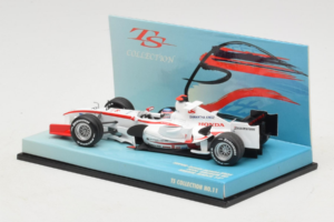 Super Aguri SA05 Honda #22 T. Sato 1st GP Bahrain 2006 Minichamps 1:43 518064322 Diecast — photo 3 of 5