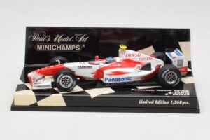 Toyota TF104 Panasonic Racing #0 R. Zonta 3rd Driver 2004 Minichamps 1:43 400040038 Diecast