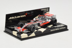 McLaren MP4-22 Mercedes #1 F. Alonso Vodafone McLaren Showcar F1 2007 Minichamps 1:43 530074371 Diecast — photo 2 of 5
