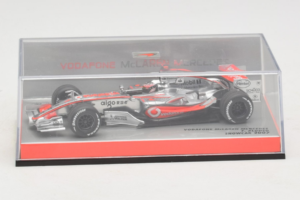 McLaren MP4-22 Mercedes #1 F. Alonso Vodafone McLaren Showcar F1 2007 Minichamps 1:43 533074371 Diecast — photo 4 of 5