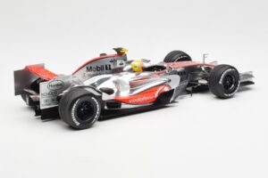 McLaren MP4-22 Mercedes #2 L. Hamilton 2007 Dealer Edition Minichamps 1:18 530071802 Diecast — photo 2 of 6