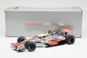 McLaren MP4-22 Mercedes #2 L. Hamilton 2007 Dealer Edition Minichamps 1:18 530071802 Diecast — photo 6 of 6
