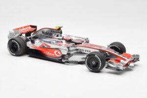 McLaren MP4-23 Mercedes #23 H. Kovalainen 2008 Minichamps 1:18 530081823 Diecast — photo 4 of 6