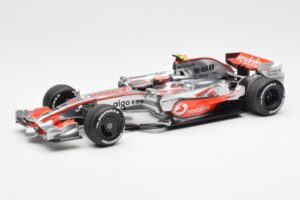 McLaren MP4-23 Mercedes #23 H. Kovalainen 2008 Minichamps 1:18 530081823 Diecast