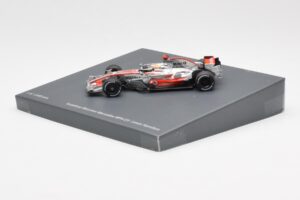 McLaren MP4-23 Mercedes #22 L. Hamilton F1 World Champion 2008 Minichamps 1:43 B66962422 Diecast — photo 2 of 4