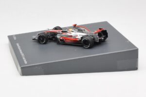 McLaren MP4-23 Mercedes #22 L. Hamilton F1 World Champion 2008 Minichamps 1:43 B66962422 Diecast — photo 3 of 4