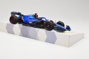 Williams FW44 Mercedes #23 A. Albon Bahrain GP 2022 Case Edition Minichamps 1:18 147220123 Resin — photo 4 of 7