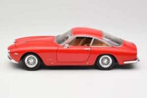 Ferrari 250 GT Berlinetta SWB Red Hot Wheels 1:18 B6053 Diecast — photo 4 of 8