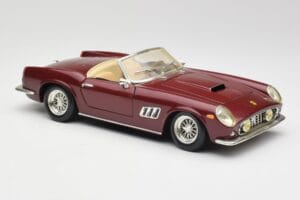Ferrari 250 GT California Red Hot Wheels 1:18 3401158 Diecast — photo 6 of 8